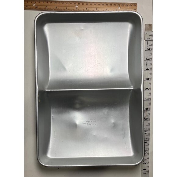 Vintage 1977 Wilton Cake Pan Divided Metal Bakeware 502-7466 Made In Korea 103h - Picture 3 of 4